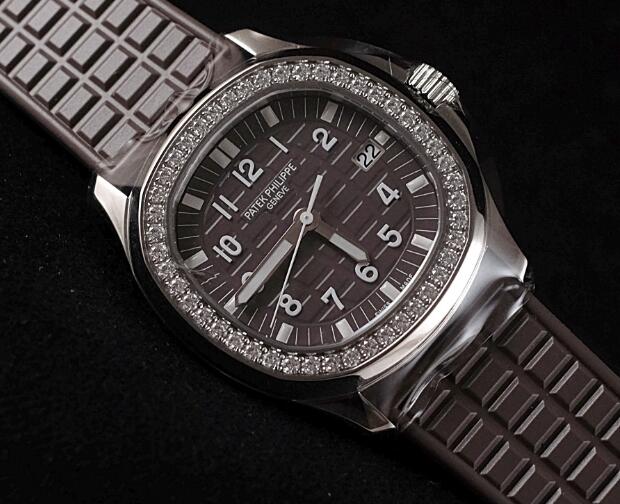 Patek Philippe Aquanaut 5067A-023 Replica Watch